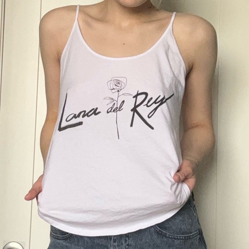 Chemtrails Over the Country Club Lana Del Rey’s Village Official Tank Top
